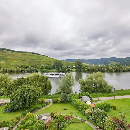 Moselschleife 2 0 * Andel