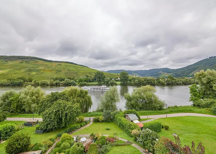 Moselschleife 2 0 * Andel